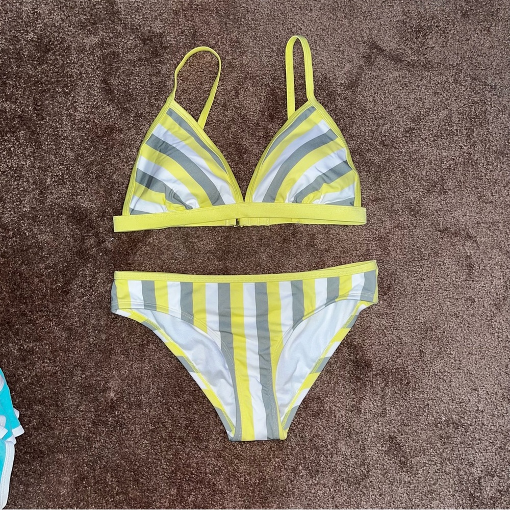 KONA SOL Triple Stripe Hipster Bikini Set  🏖️  NWOT D4